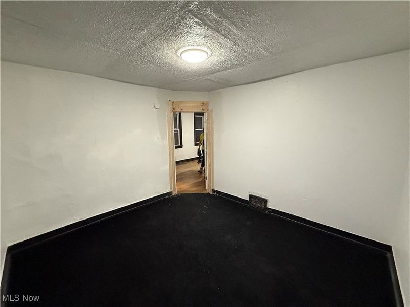 2113 W 104th Street, Cleveland, OH 44102 Photo 10