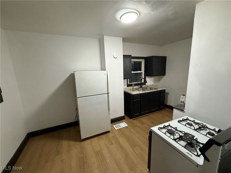 2113 W 104th Street, Cleveland, OH 44102 Photo 12