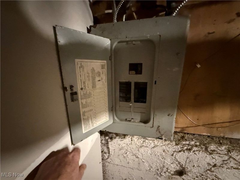 2113 W 104th Street, Cleveland, OH 44102 Photo 25