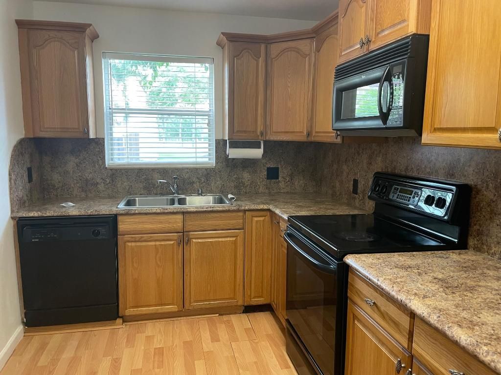 10762 La Placida Drive, Unit 7-108, Coral Springs, FL 33065 Photo