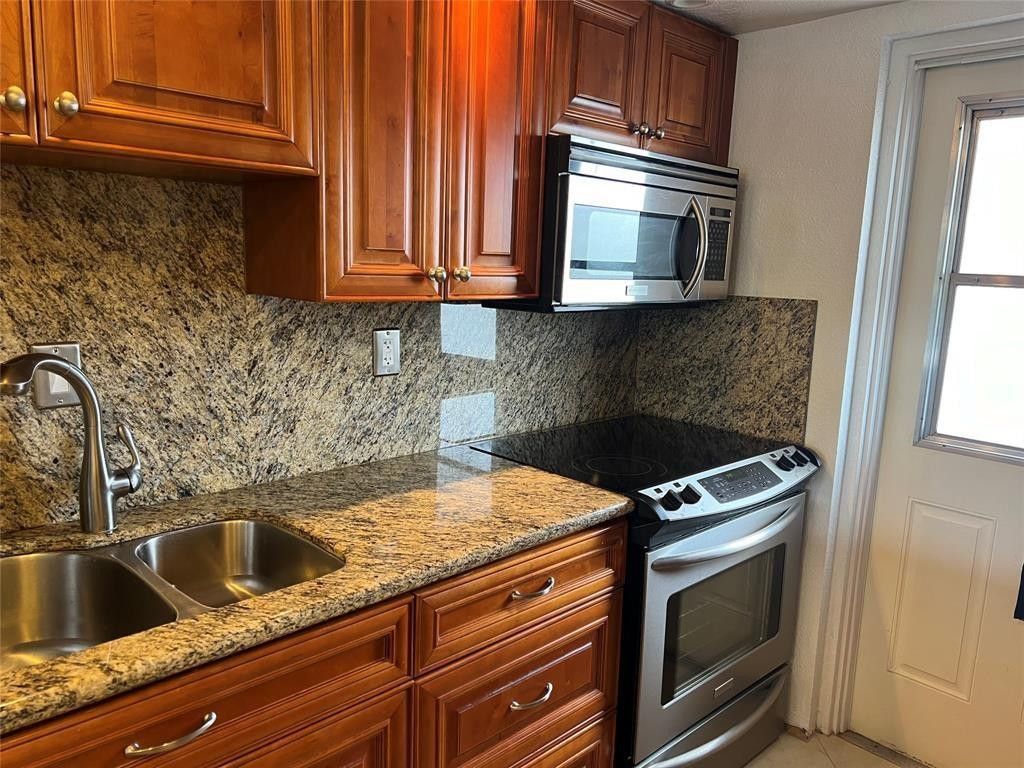 1301 E Hillsboro Boulevard, Unit 205, Deerfield Beach, FL 33441 Photo