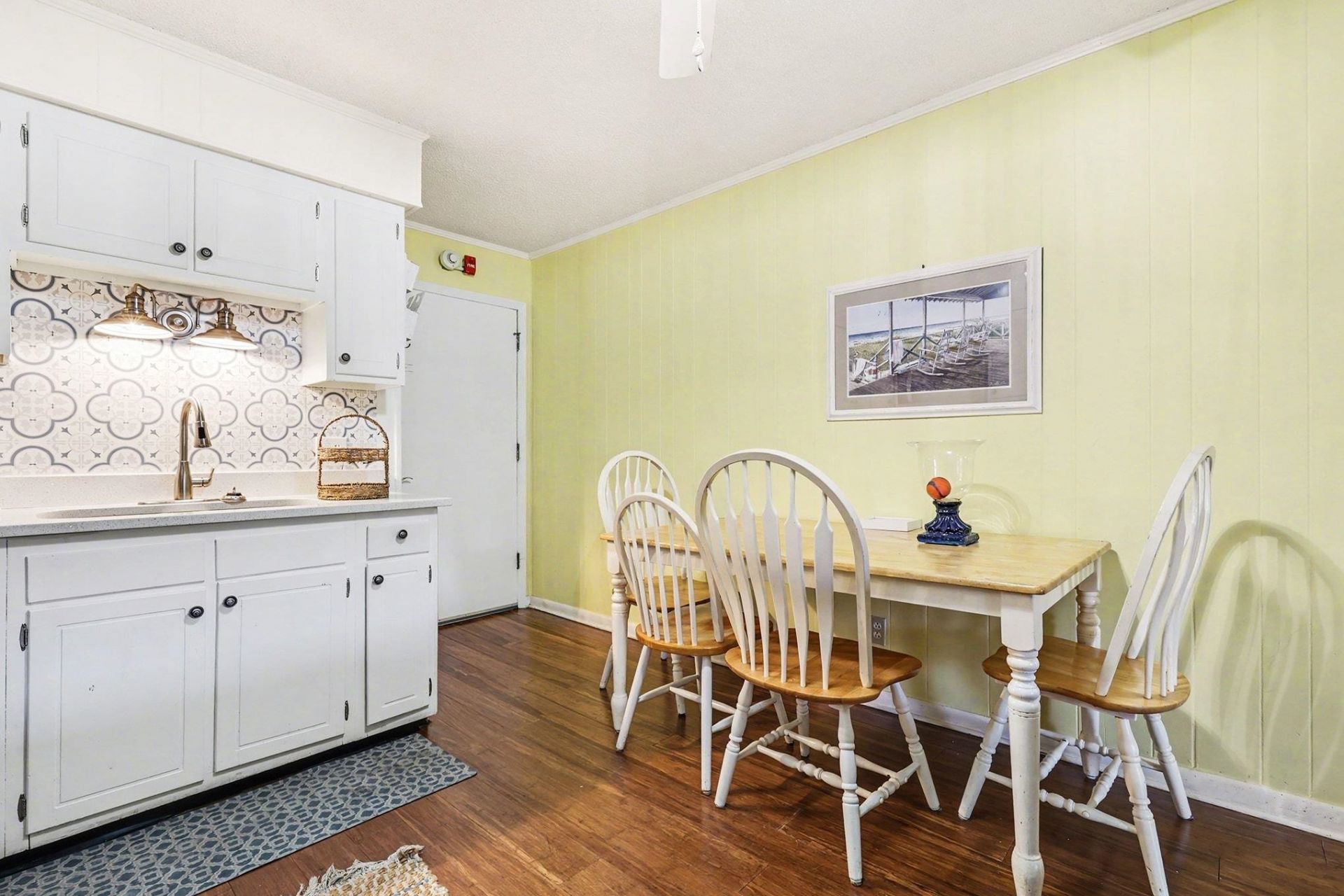 401 Hillside Dr. N Photo 11