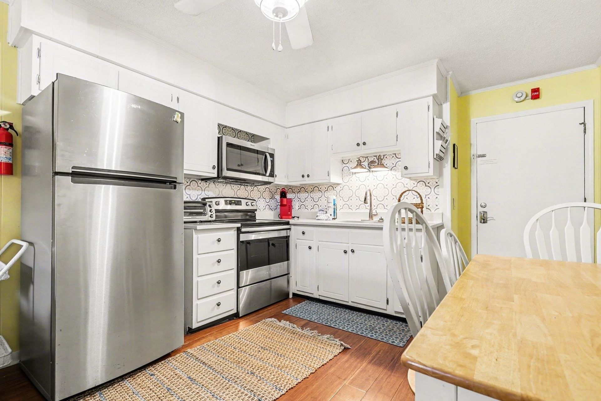 401 Hillside Dr. N Photo 12