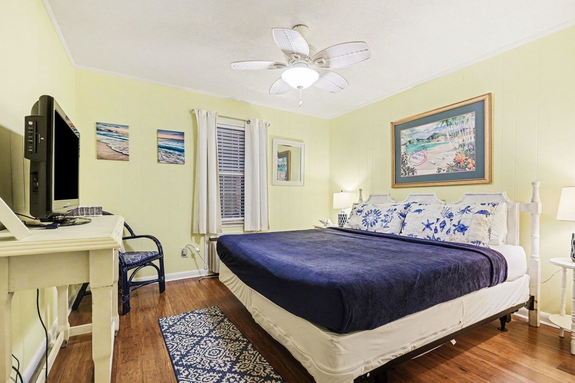 401 Hillside Dr. N Photo 14