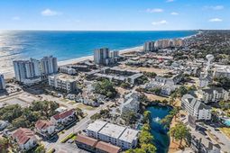 401 Hillside Dr. N photo 4