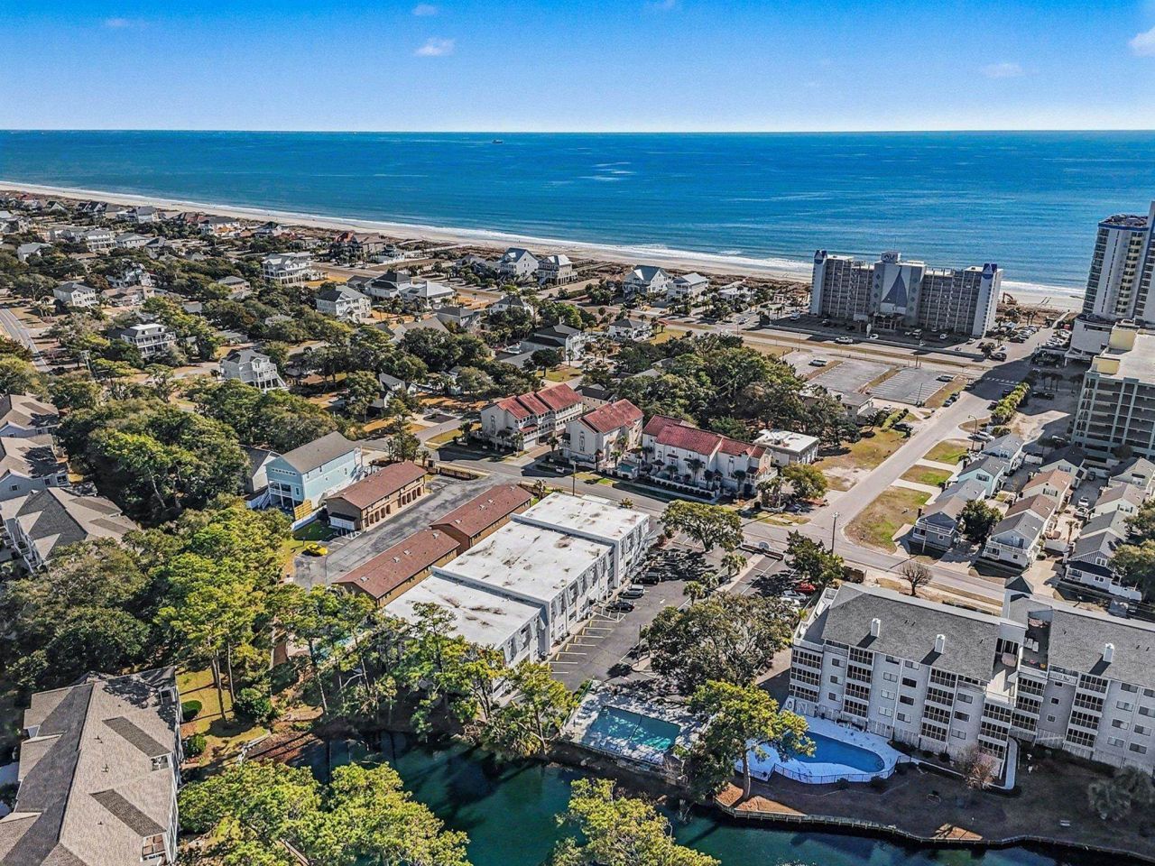 401 Hillside Dr. N Photo 28