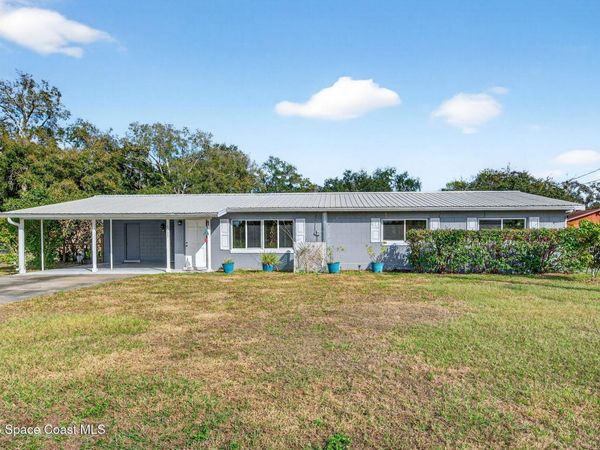 6033 Palm Street, Mims, FL 32754