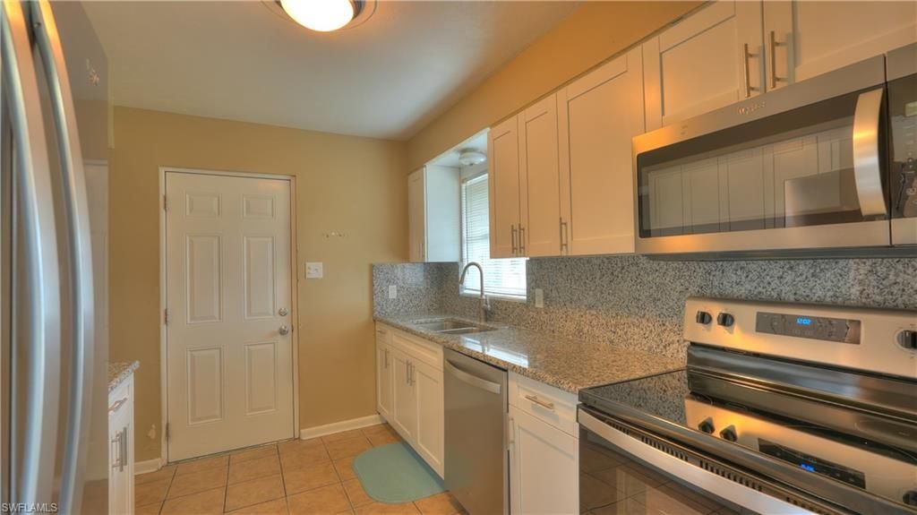 12055 Matlacha Blvd, Matlacha Isles, FL 33991 Photo