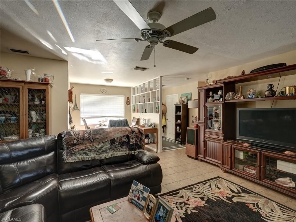 12055 Matlacha Blvd, Matlacha Isles, FL 33991 Photo