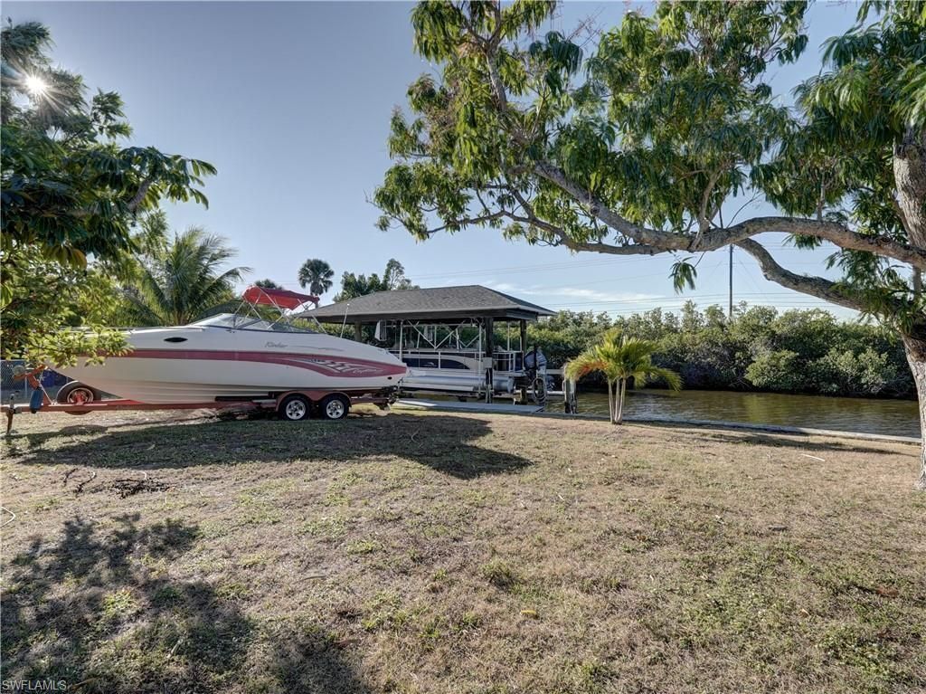 12055 Matlacha Blvd, Matlacha Isles, FL 33991 Photo