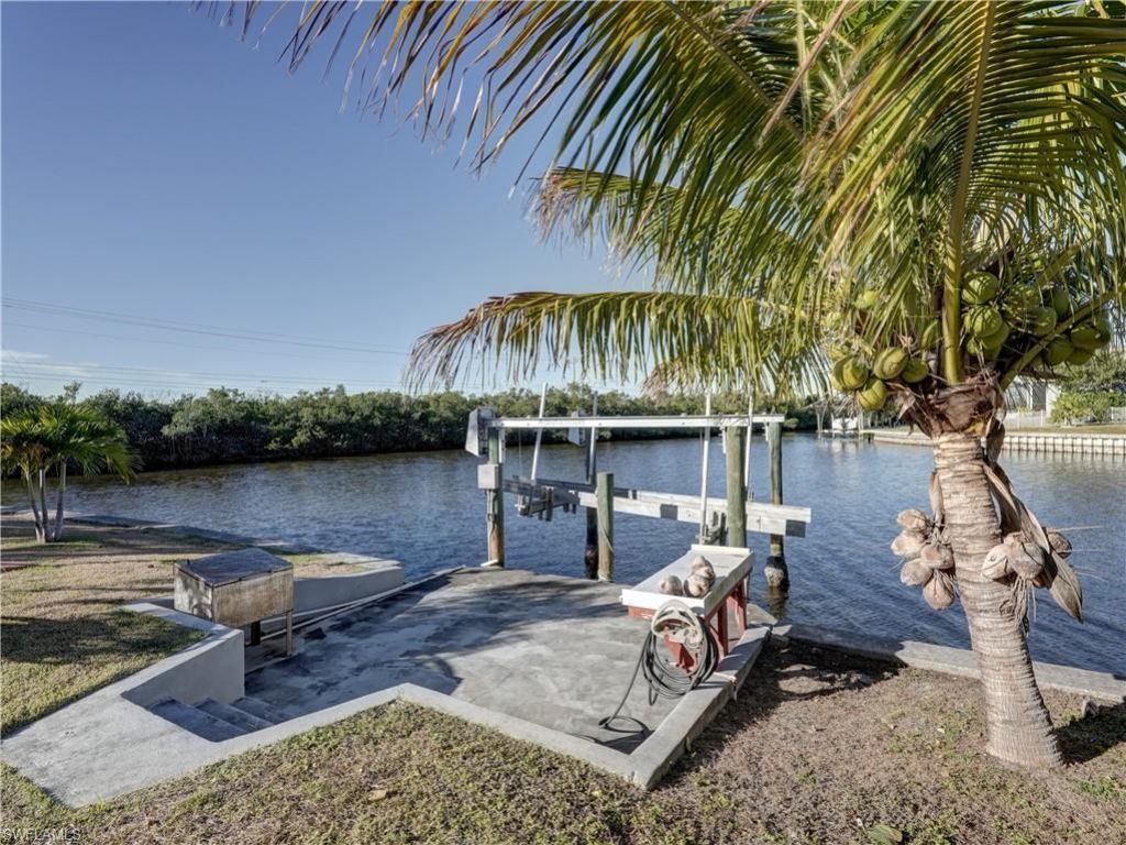 12055 Matlacha Blvd, Matlacha Isles, FL 33991 Photo