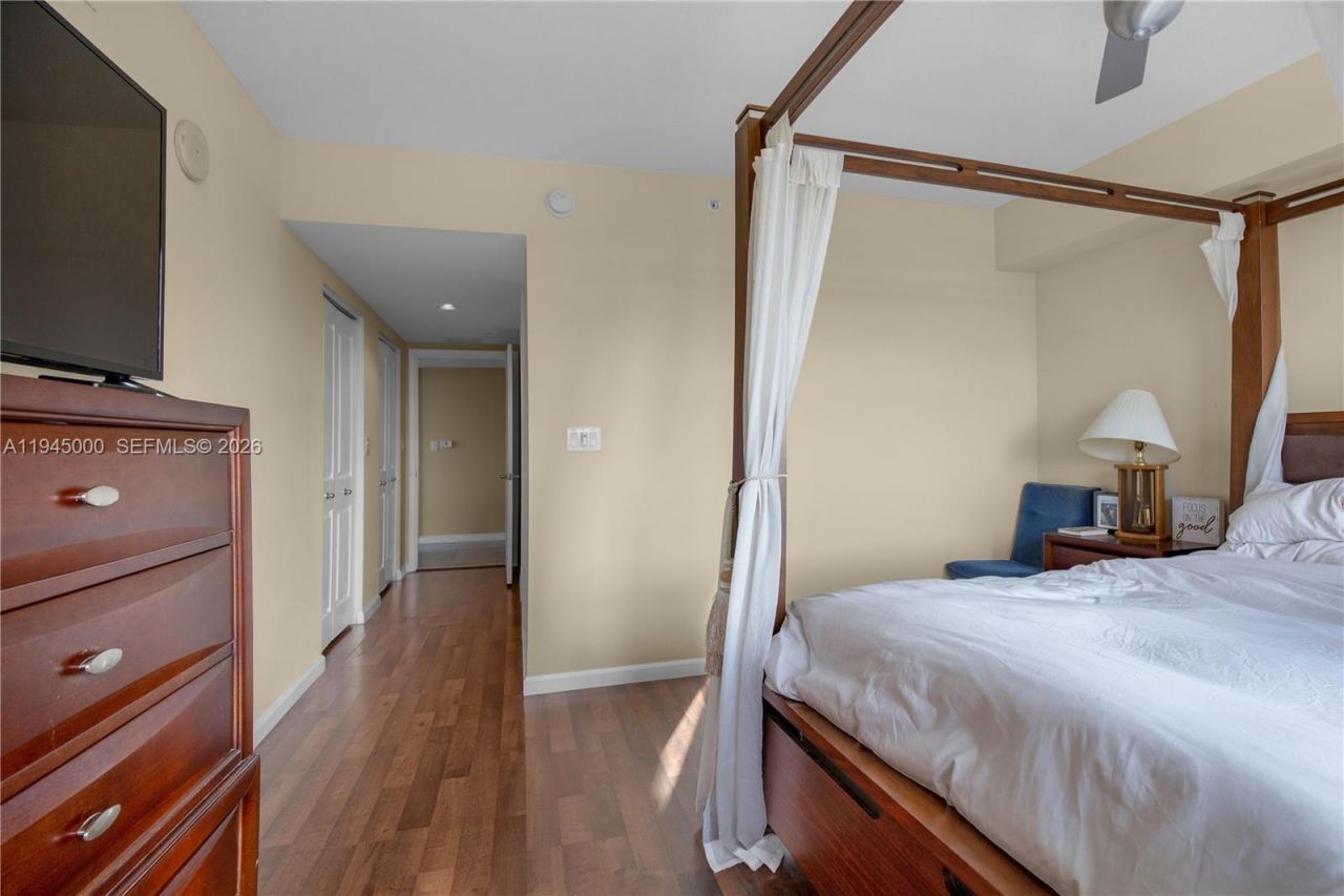 610 W Las Olas Blvd, Unit 513N, Fort Lauderdale, FL 33312 Photo