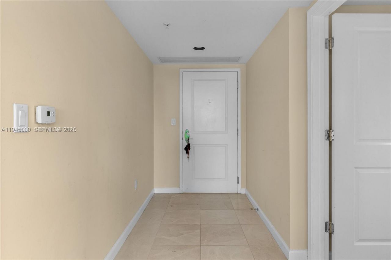610 W Las Olas Blvd, Unit 513N, Fort Lauderdale, FL 33312 Photo