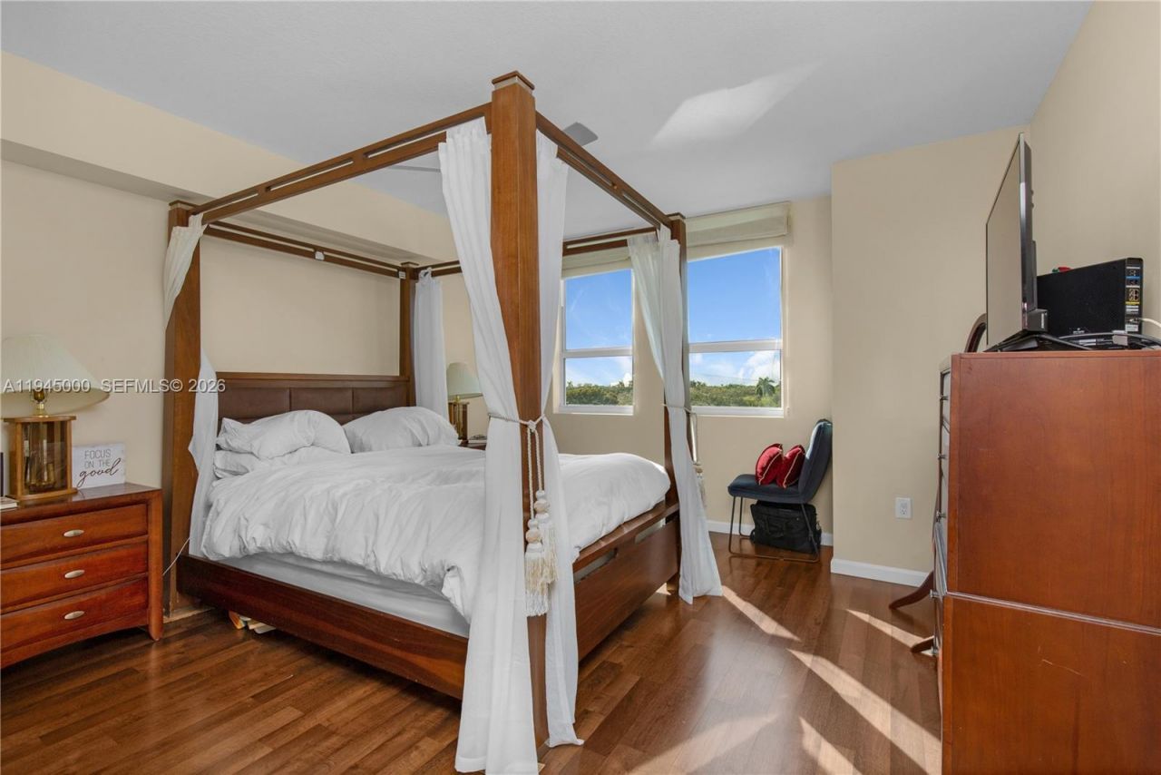 610 W Las Olas Blvd, Unit 513N, Fort Lauderdale, FL 33312 Photo