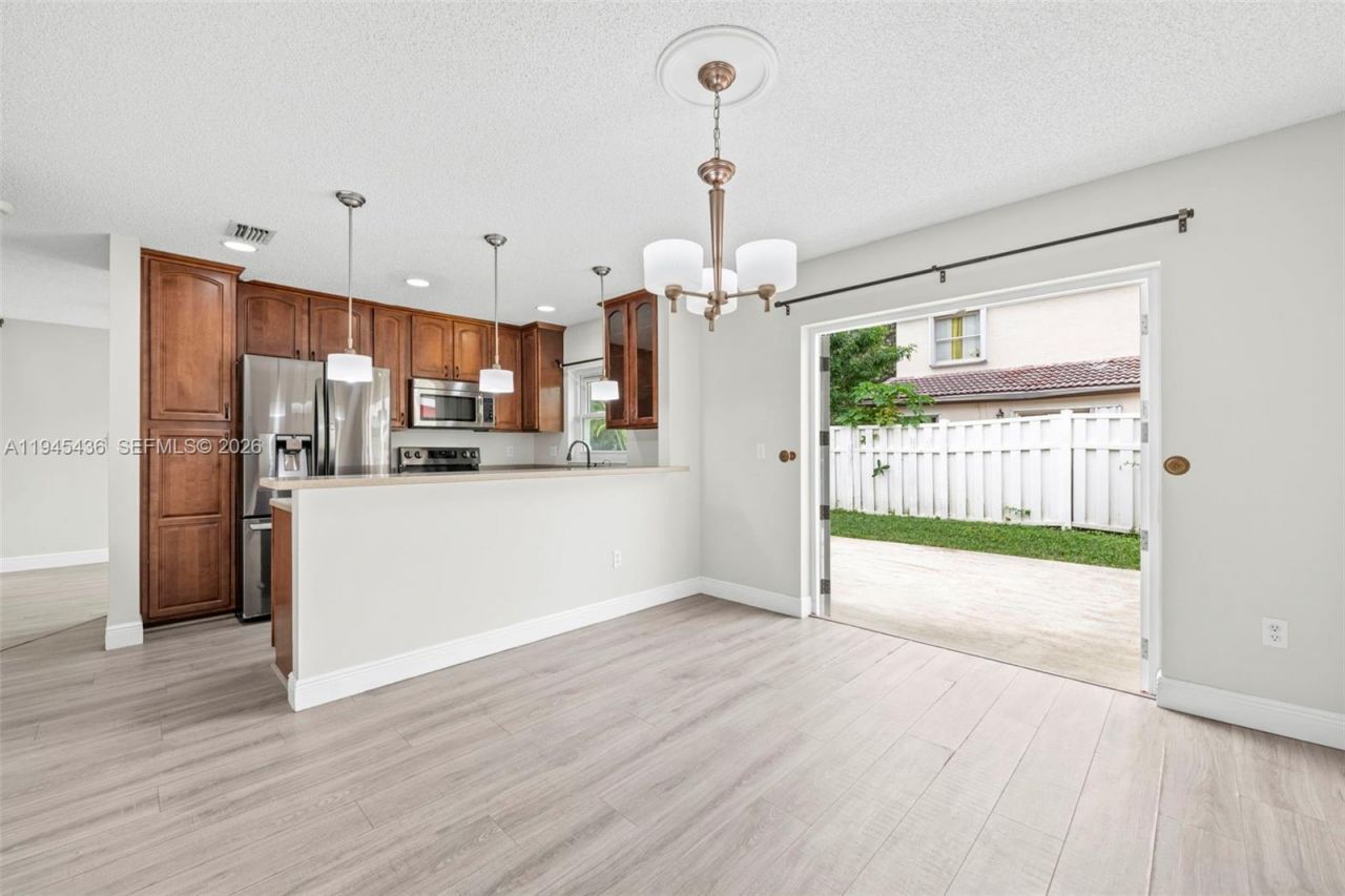 134 NW 117th Ave, Coral Springs, FL 33071 Photo