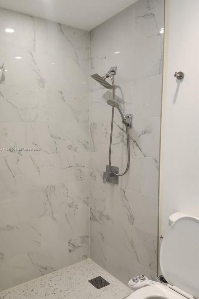 4841 NW 7th St , Unit 203-4, Miami, FL 33126 Photo