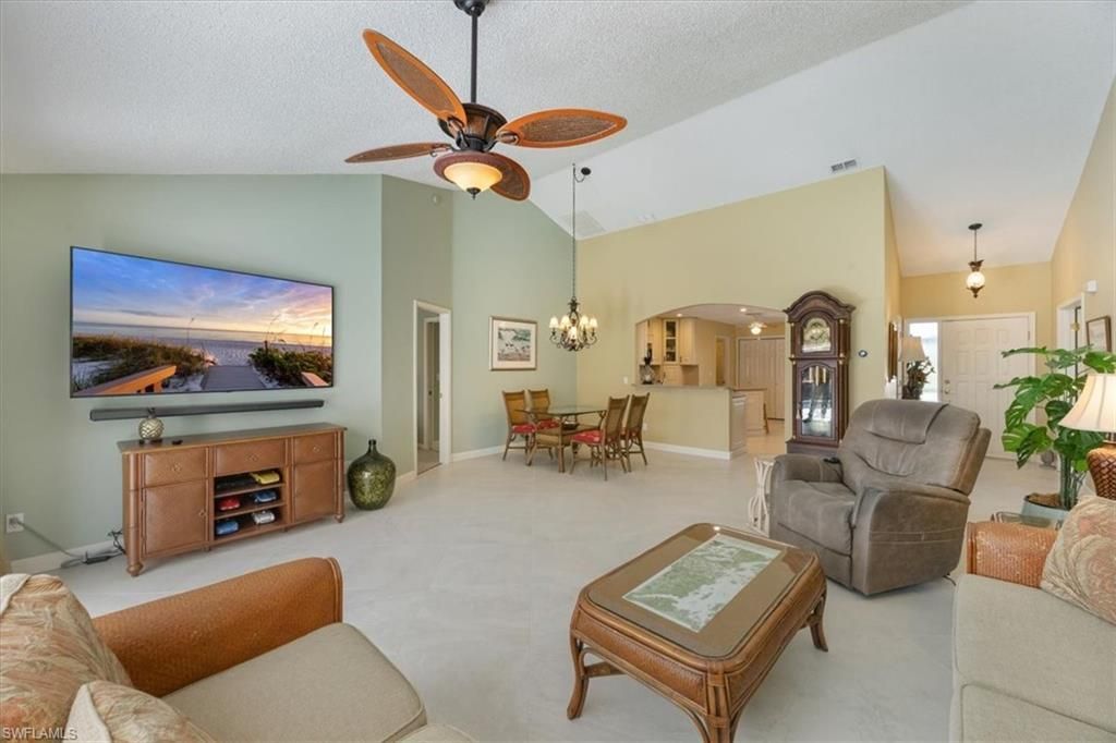 4198 Royal Wood Blvd, Naples, FL 34112 Photo