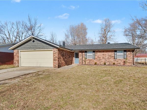 3604 Harvo Circle, Springdale, AR 72762