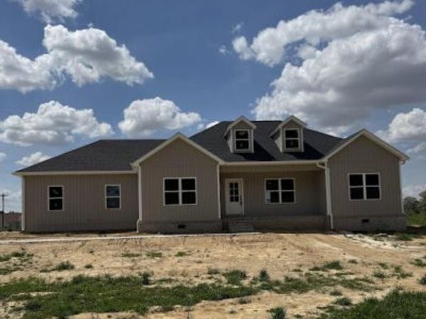 1380 Bonicord Road, Dyersburg, TN 38024