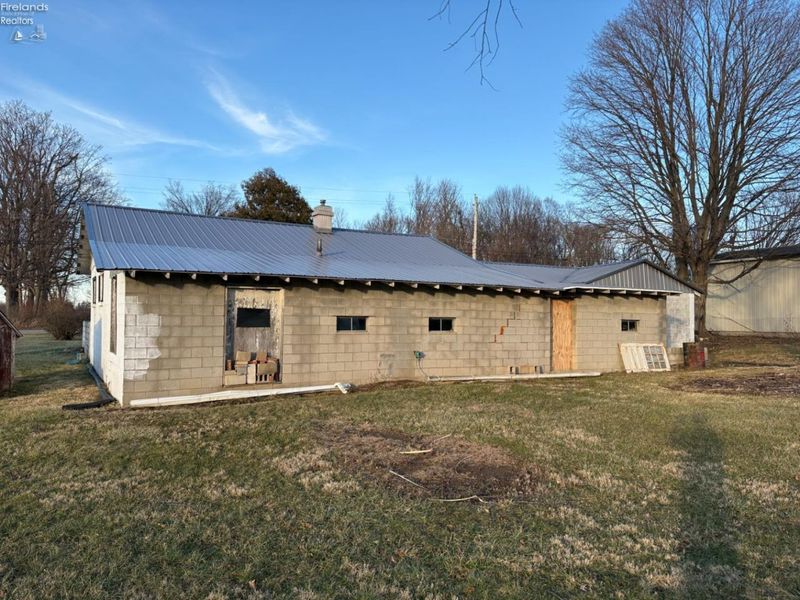 229 W Main Street, North Fairfield, OH 44855 Photo 10