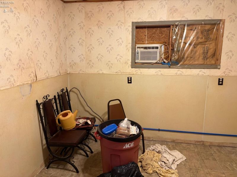 229 W Main Street, North Fairfield, OH 44855 Photo 6