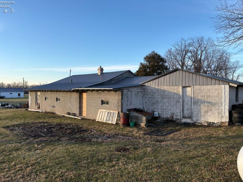 229 W Main Street, North Fairfield, OH 44855 Photo 8