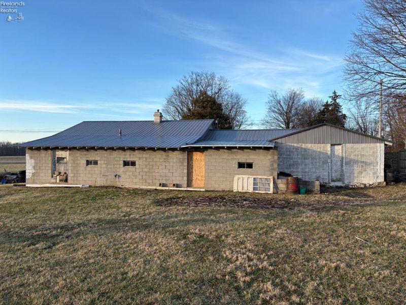 229 W Main Street, North Fairfield, OH 44855 Photo 9