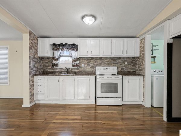 3741 Columbia Highway, Edmonton, KY 42129