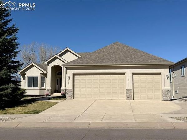 5330 Roundup Drive, Colorado Springs, CO 80918
