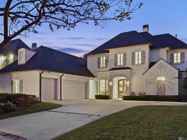 18663 Santa Maria Dr, Saint George, LA 70809