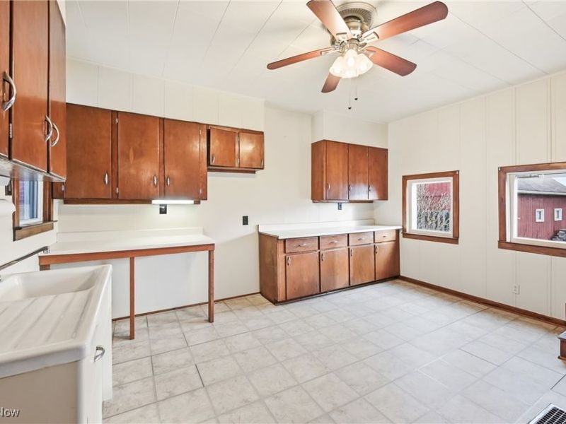 218 S Lincoln Avenue, Lisbon, OH 44432 Photo 23