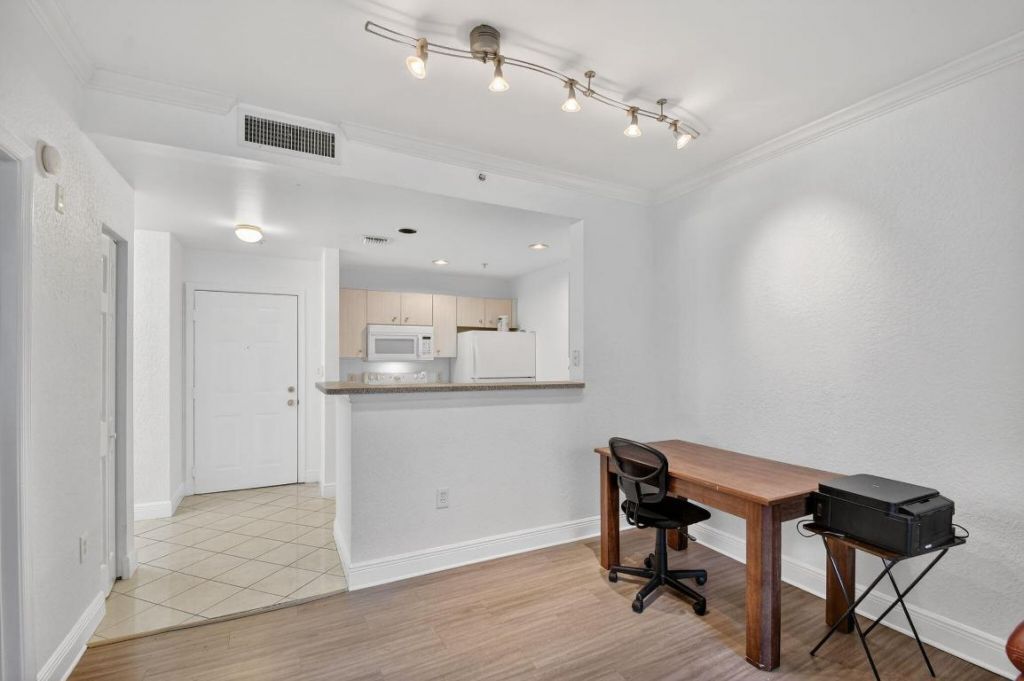 1805 N Flagler Drive, Unit 115, West Palm Beach, FL 33407 Photo