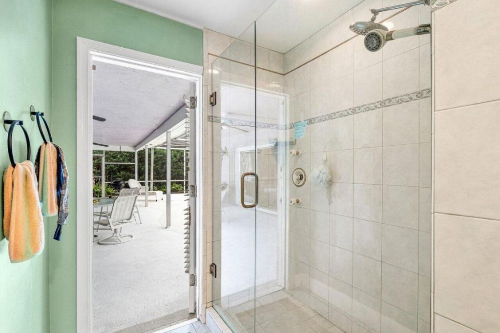 1220 SW 25th Place, Boynton Beach, FL 33426 Photo