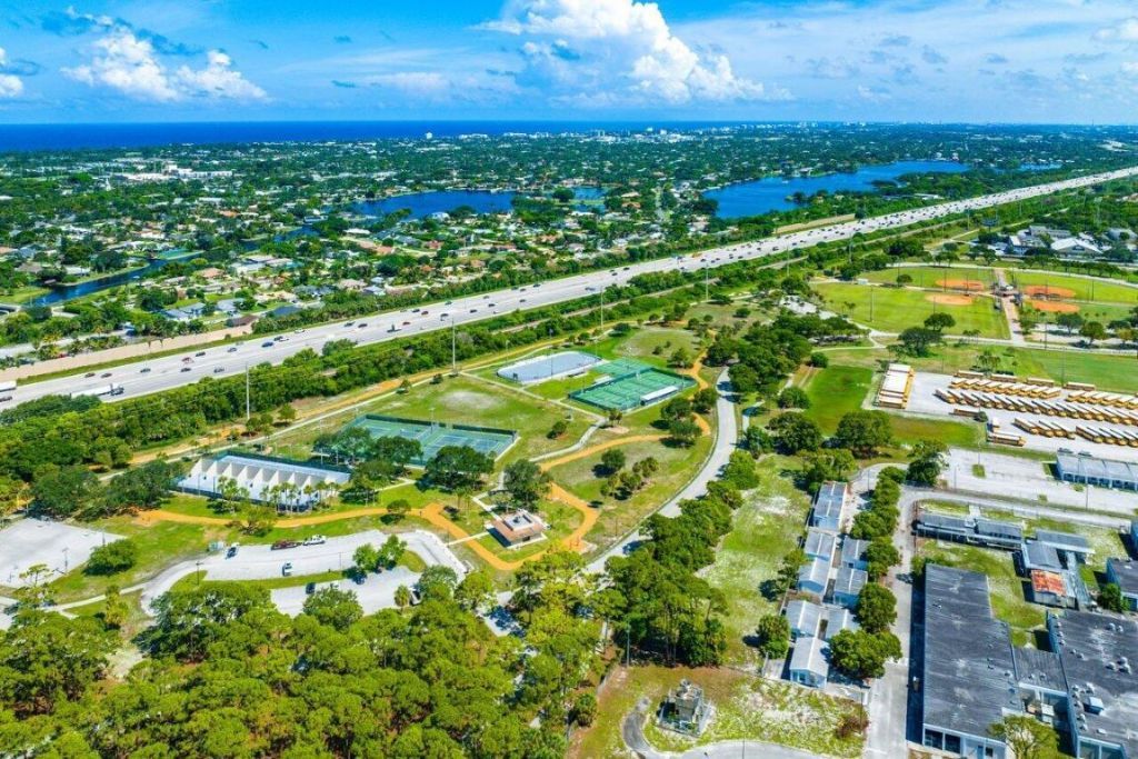 1220 SW 25th Place, Boynton Beach, FL 33426 Photo