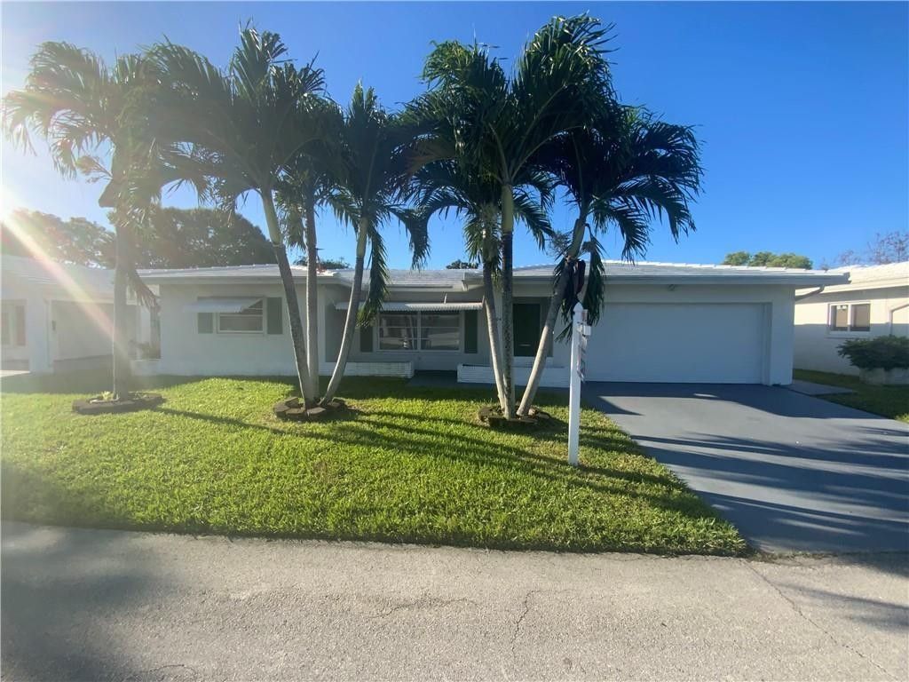 7104 NW 70th Street, Tamarac, FL 33321 Main Photo