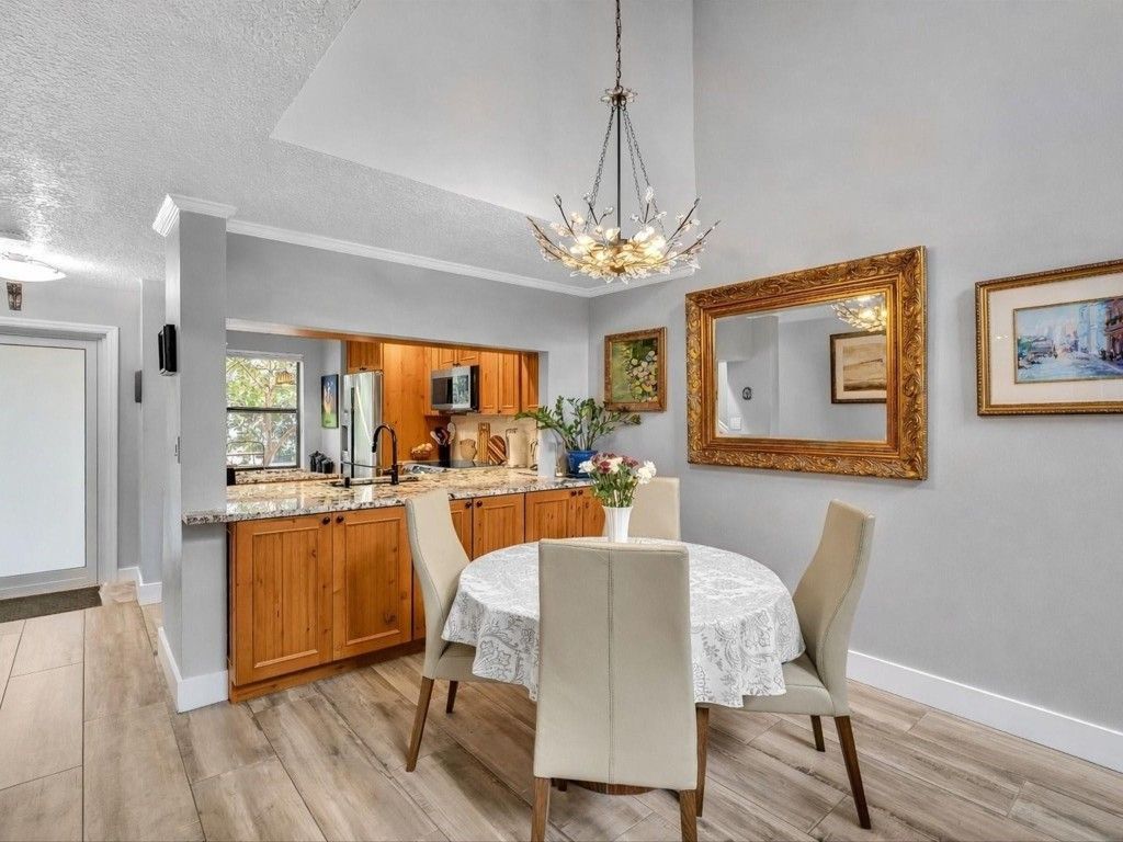 240 City View Drive, Unit 240, Fort Lauderdale, FL 33311 Photo