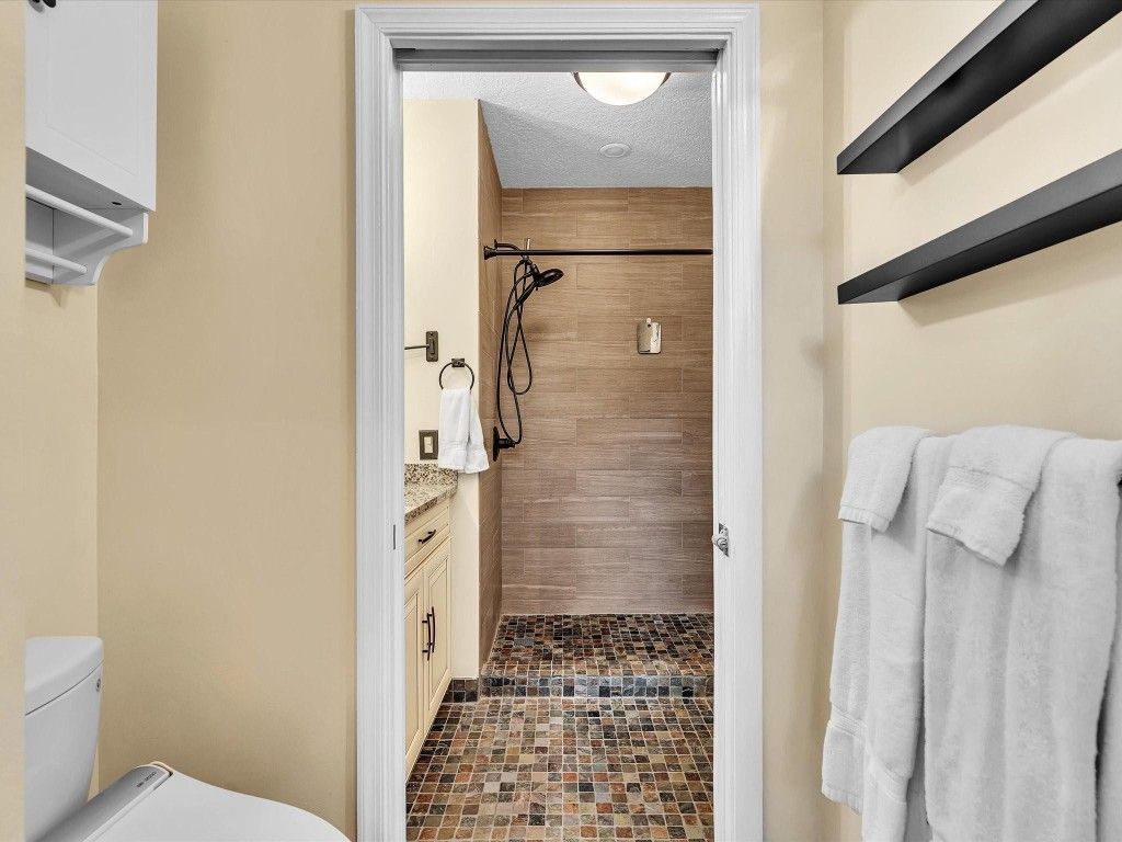 240 City View Drive, Unit 240, Fort Lauderdale, FL 33311 Photo