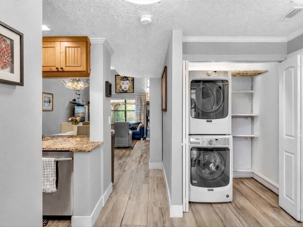 240 City View Drive, Unit 240, Fort Lauderdale, FL 33311 Photo