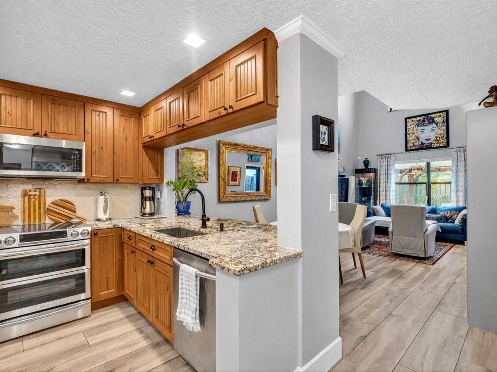 240 City View Drive, Unit 240, Fort Lauderdale, FL 33311 Photo