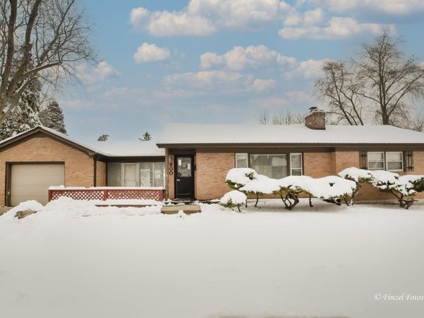 800 Morgan Street, Elgin, IL 60123