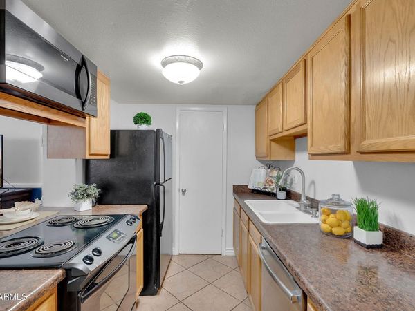 600 S DOBSON Road, Unit 6, Mesa, AZ 85202