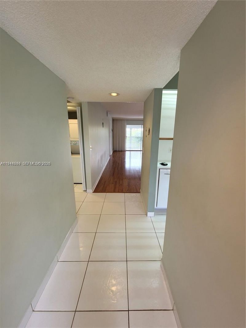 901 SW 128th Ter, Unit 410A, Pembroke Pines, FL 33027 Photo