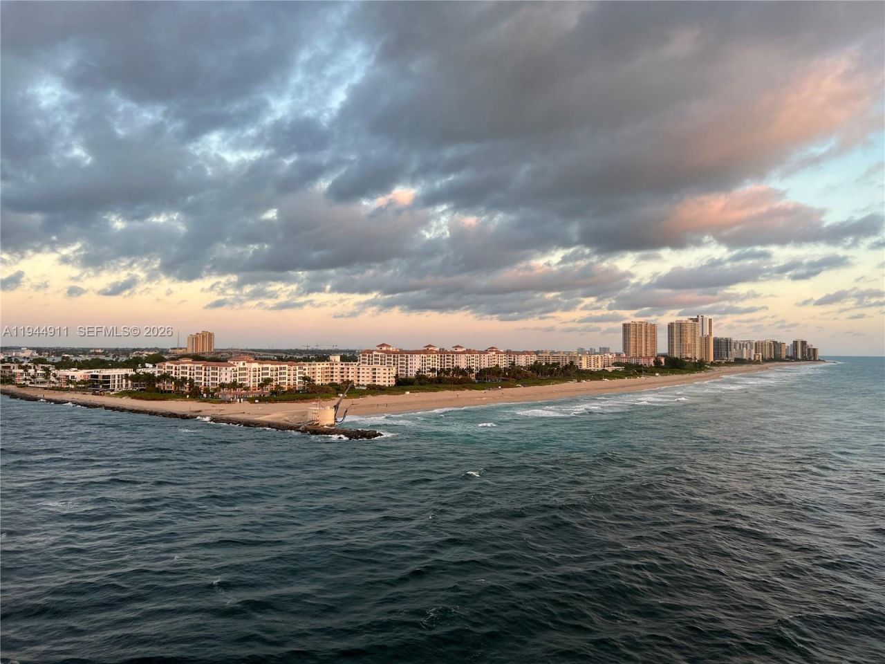 125 Ocean Ave , Unit 202, Palm Beach Shores, FL 33404 Photo