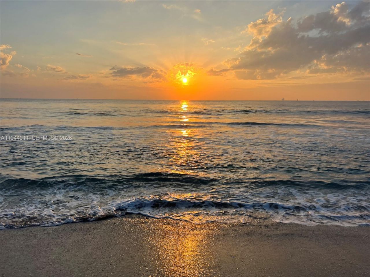 125 Ocean Ave , Unit 202, Palm Beach Shores, FL 33404 Photo