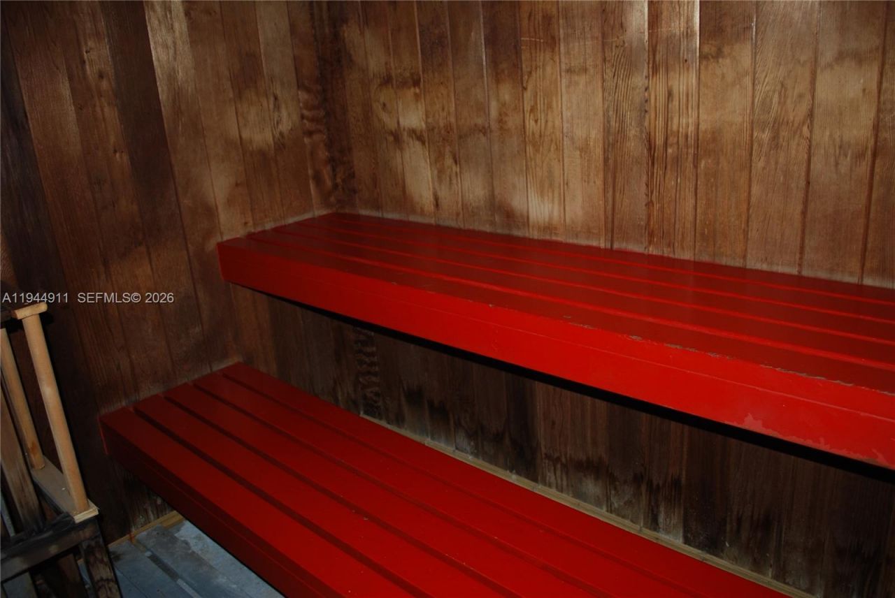 125 Ocean Ave , Unit 202, Palm Beach Shores, FL 33404 Photo