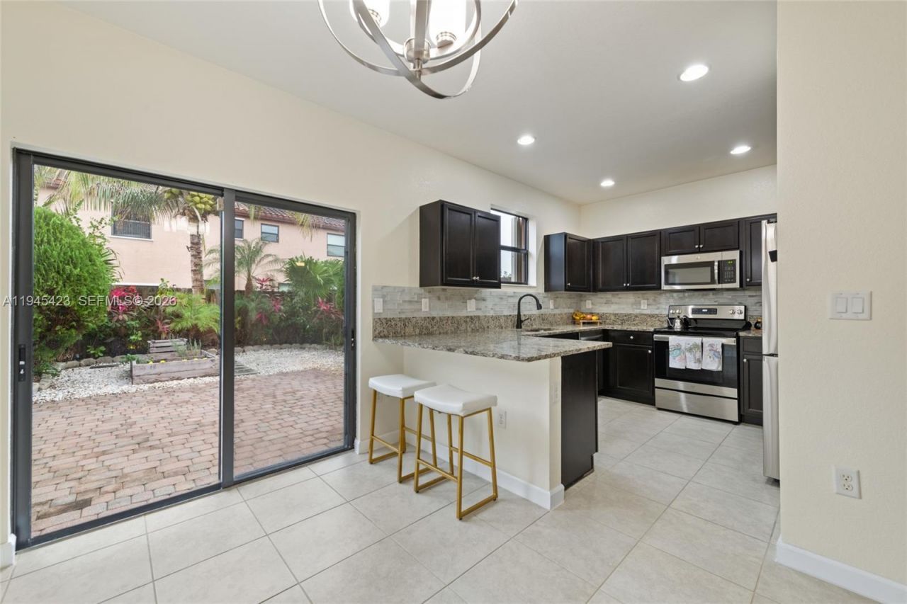 3777 SE 3rd St, Homestead, FL 33033 Photo