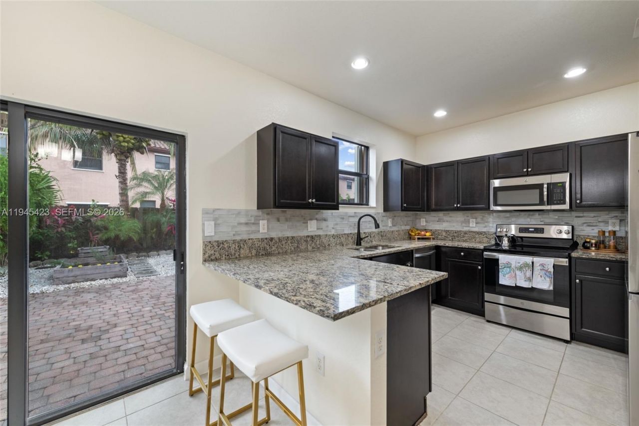 3777 SE 3rd St, Homestead, FL 33033 Photo