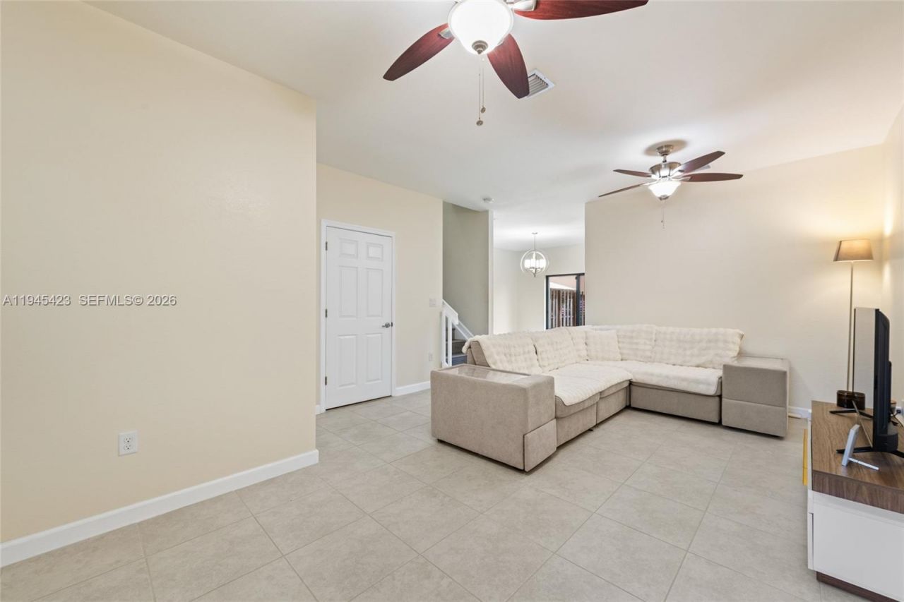 3777 SE 3rd St, Homestead, FL 33033 Photo