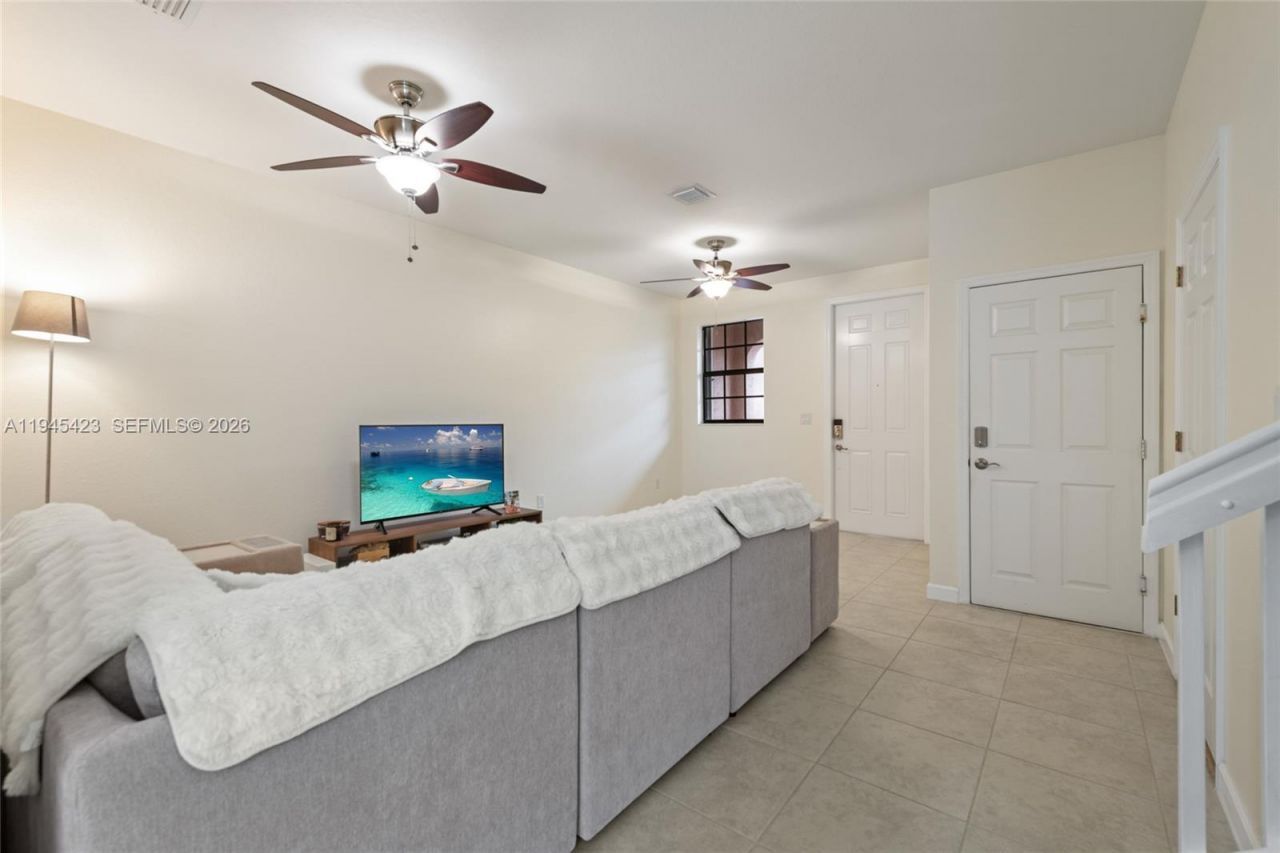 3777 SE 3rd St, Homestead, FL 33033 Photo