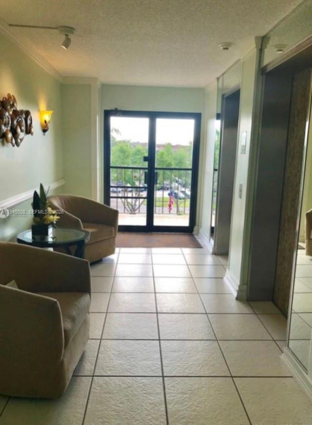 9273 SW 8th St, Unit 411, Boca Raton, FL 33428 Photo